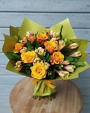 Букет цветов из:  Альстромерии и Розы в Тимонино