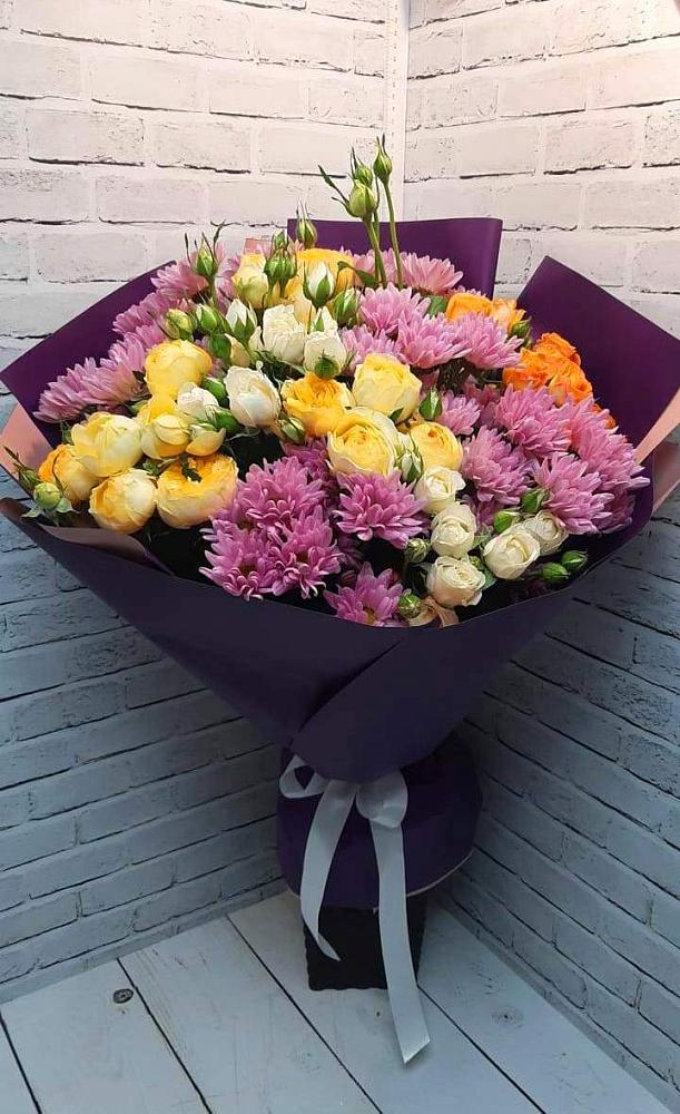 Букет цветов из: Хризантемы и Розы в Тимонино