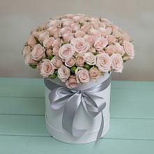 Цветочная композиция из Розы в шляпной коробке в Тимонино