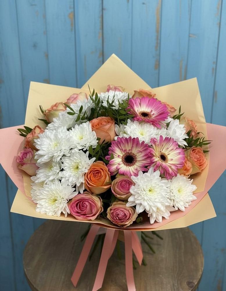 Букет цветов из: Розы, Герберы и Хризантемы в Тимонино