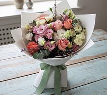 Букет цветов из:  Розы, Лизиантусы и Гвоздики в Тимонино