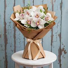 Букет цветов из:  Орхидеи и Розы в Тимонино